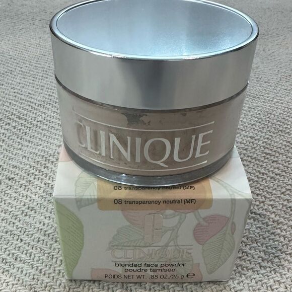 NEW CLINIQUE Blended Face Powder Transparency Neutral 08 Lightweight 0.88 oz/25g - Picture 3 of 8
